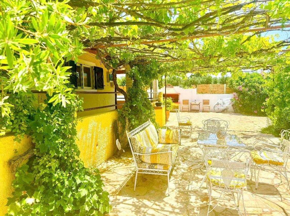 Tetraktys Estate Beachside Υδωρ Ágios Matthaíos Esterno foto